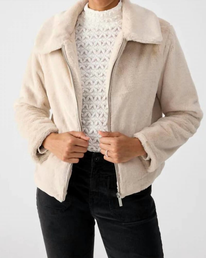 Front of a model wearing a size L Going Out Fur Coat in Cream in Cream by Sanctuary. | dia_product_style_image_id:327225